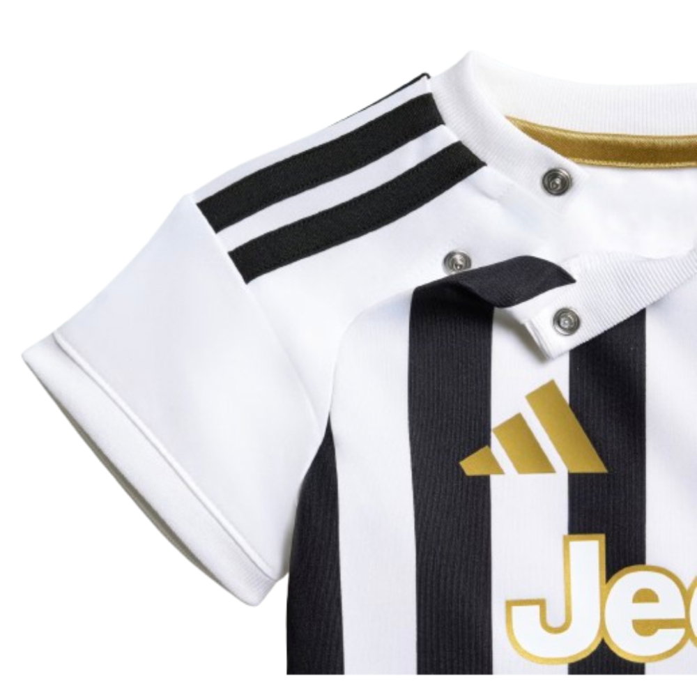 2026-2027 Juventus Home Baby Kit 2026-2027 Juventus Home Baby Kit